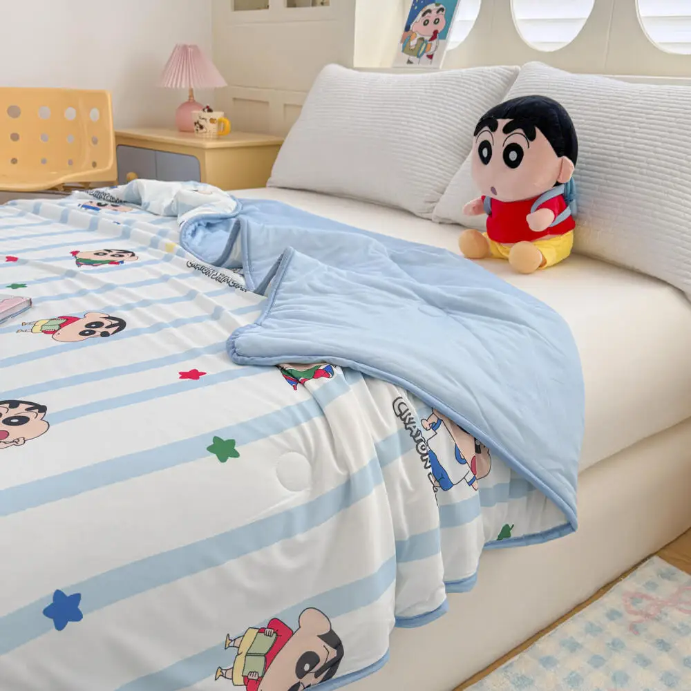 Home Office Equipment - Kawaii Crayon Shin-Chan Summer Quilt Cartoon