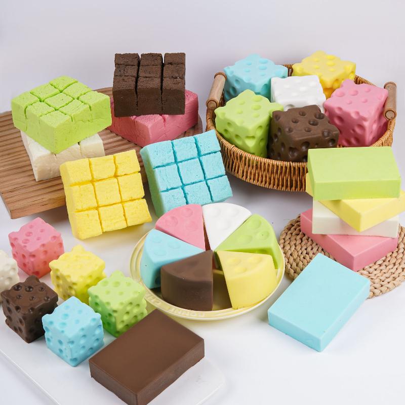 Simulation Bread Cake Squeeze  - Home Office Simulator recension och pris
